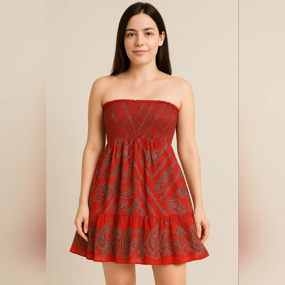 Coral Strapless Paisley Print REVERSIBLE Smocked Dress Size Medium NWOT - Picture 3 of 6